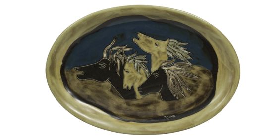 Lg Oval Serving Platter 16" Hand Etched, Glazed and Finished (Style: Horses Southwestern)