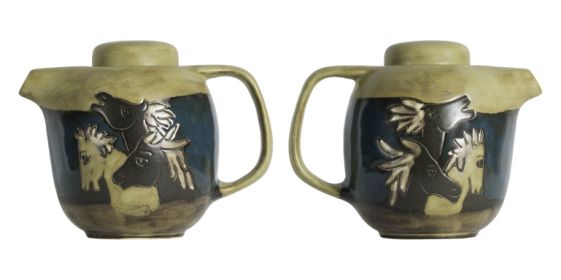 Tea Pots - Round 44 oz Hand Etched, Glazed and Finished (Style: Horses Southwestern)