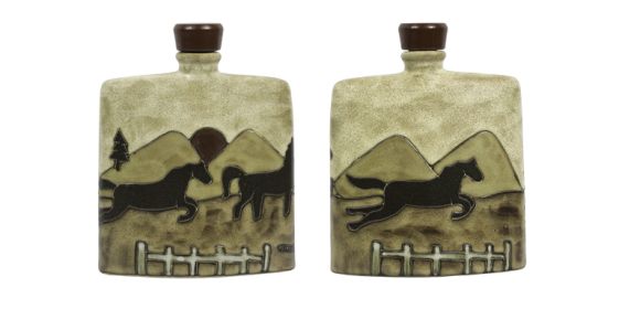 Decanters - Square 24 oz Hand Etched, Glazed and Finished (Style: Equestrian/Horses)